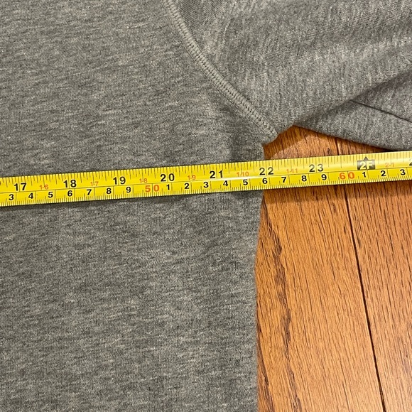 Champion C9 Mens Hoodie. Gray size Medium - Picture 6 of 6